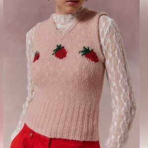 Kimchi Blue Jones Sparkly Printed Sweater Vest
